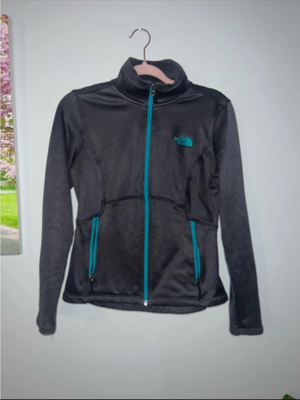 The North Face Women's Grey Fleece Jacket with Teal Accents